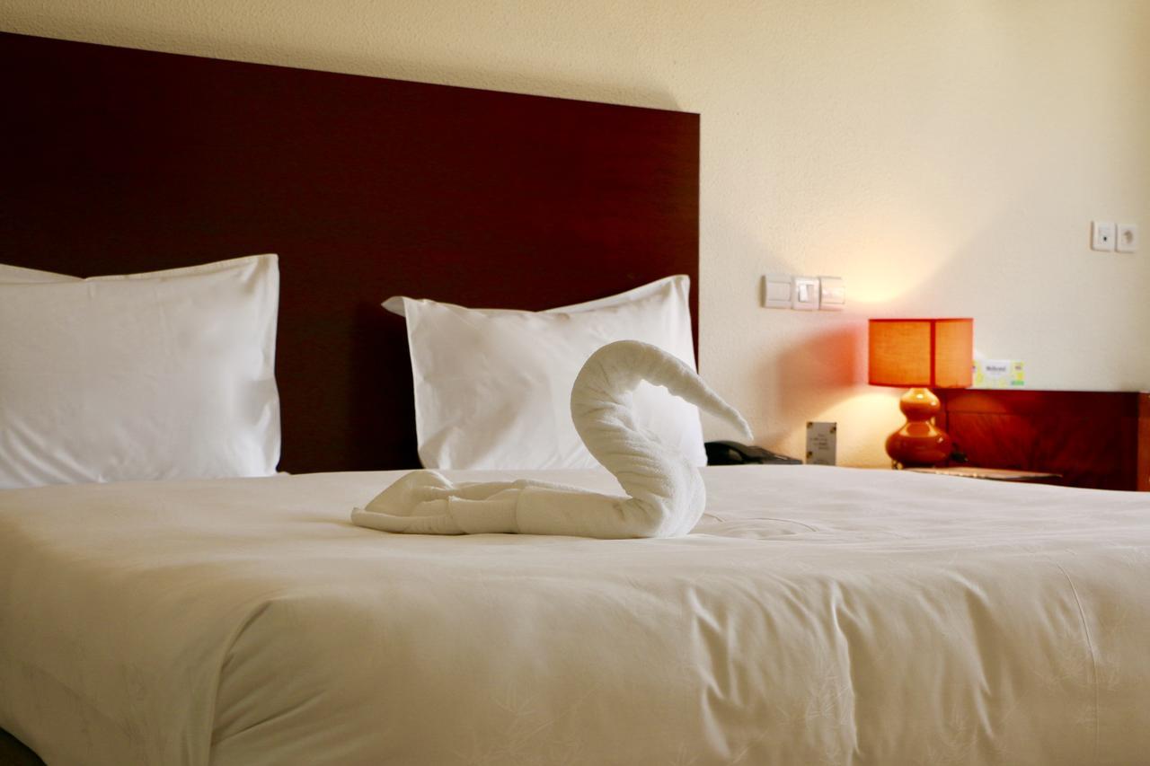 Hotel Sancta Maria Ломе Экстерьер фото